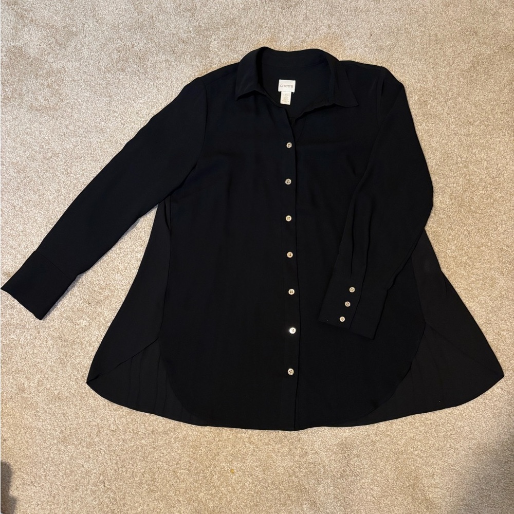 Beautiful Chicos Black Button-Up Tunic Blouse. Fits like small/medium.